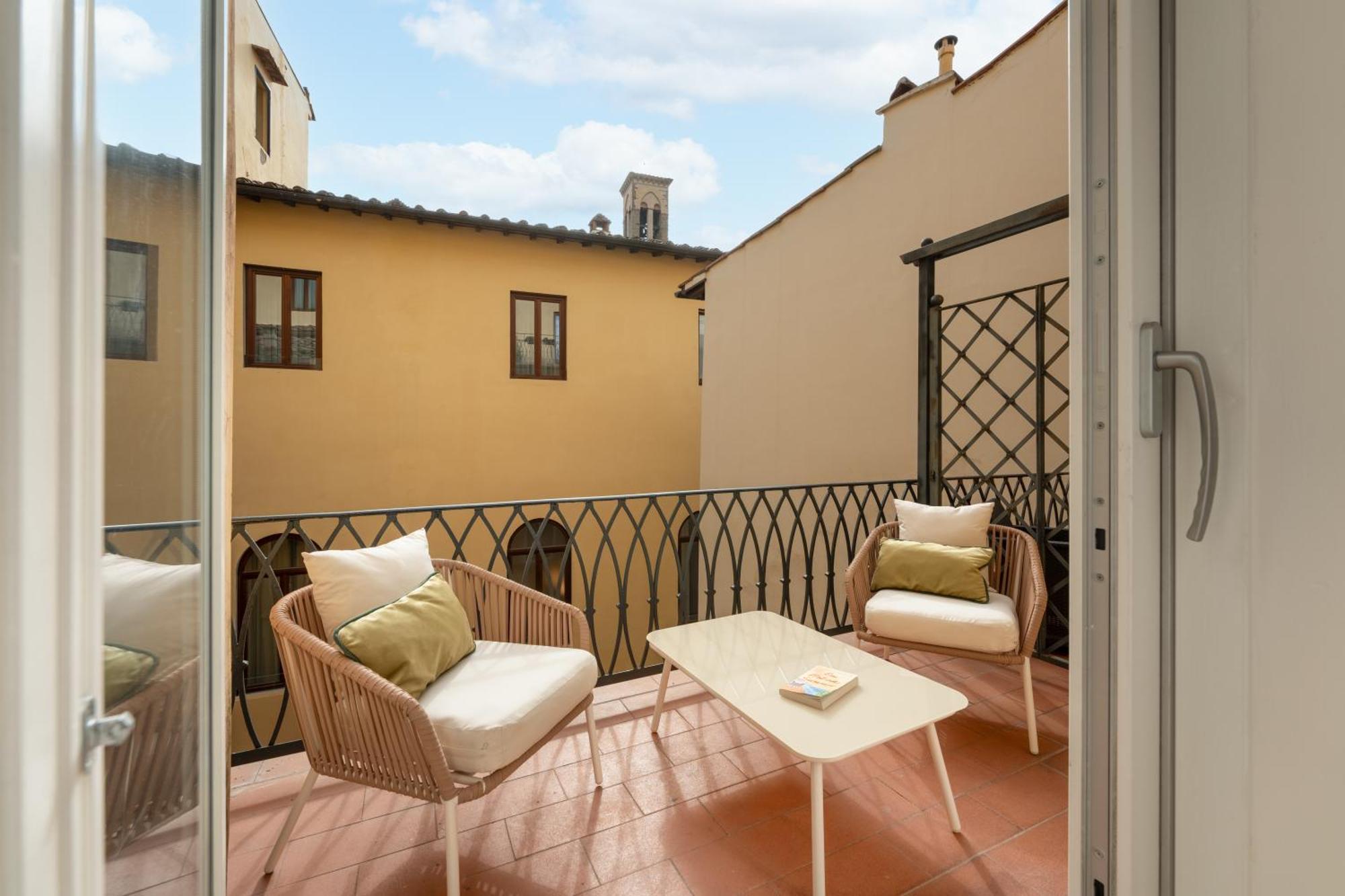 Tg - One Bedroom Luxury Apartment In The Fashion District Firenze Eksteriør billede