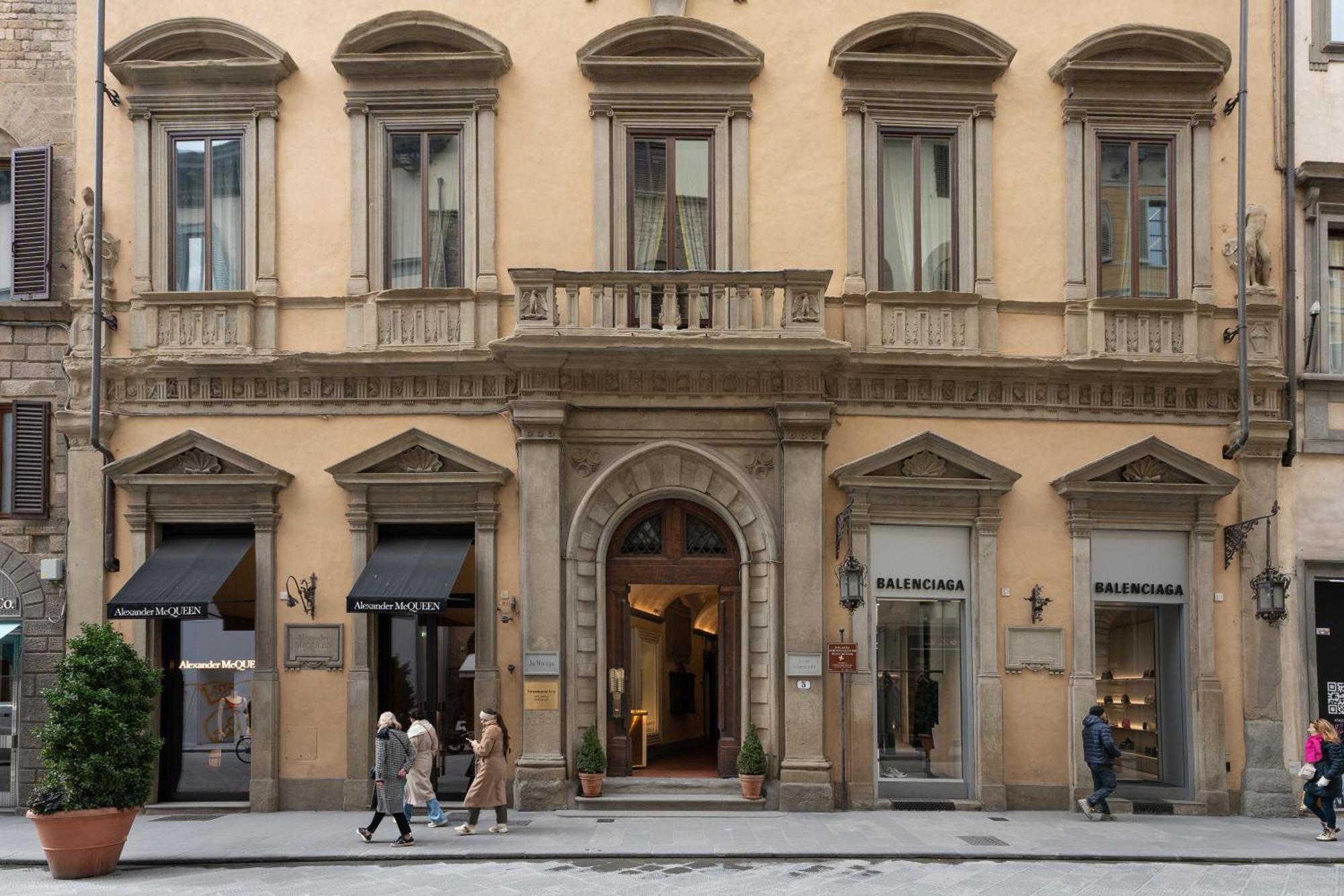 Tg - One Bedroom Luxury Apartment In The Fashion District Firenze Eksteriør billede